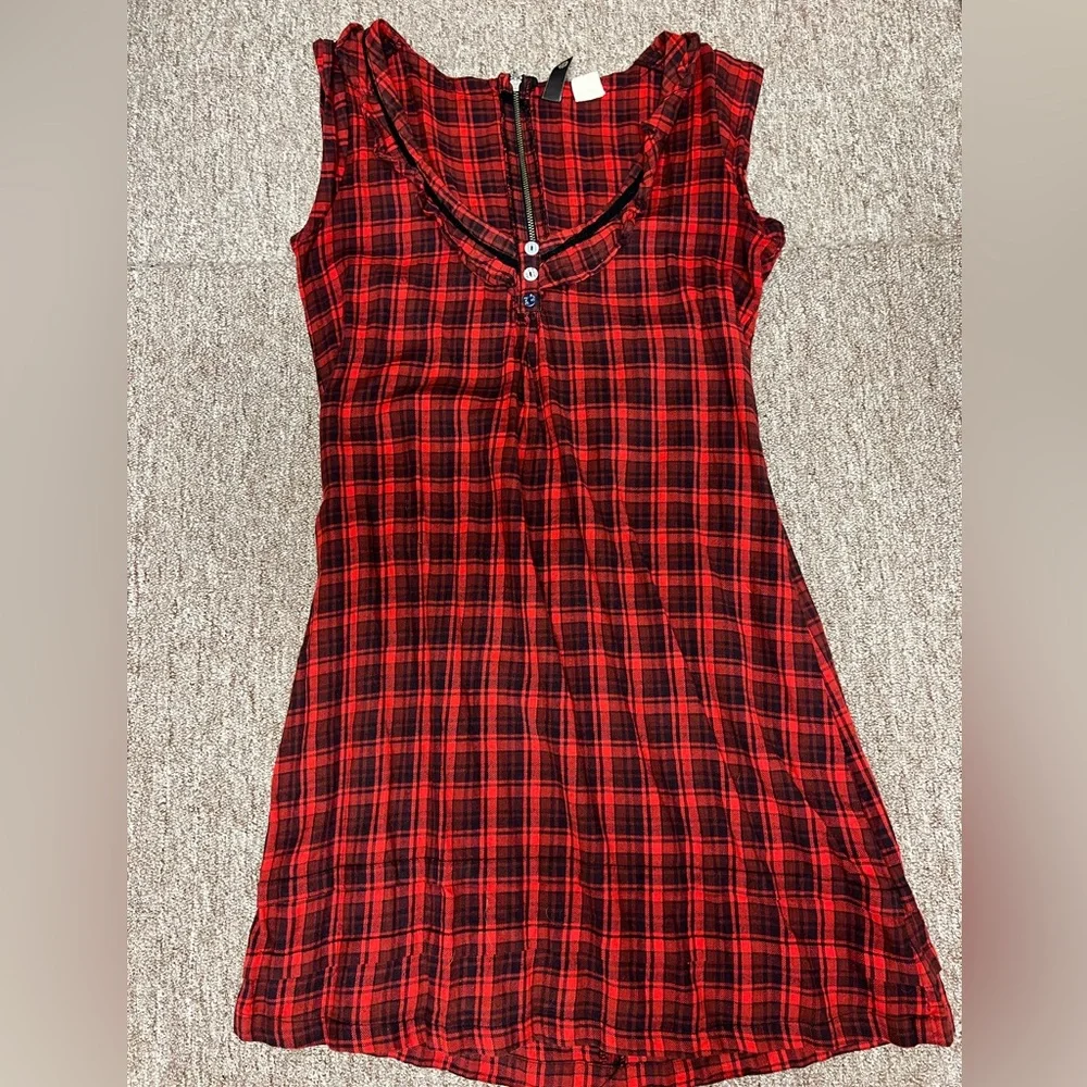 Element Dress - Picture 1 of 7